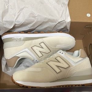 New Balance 574 Women’s Size 6